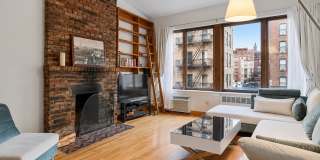 10 Charles Street Gallery 1