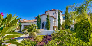 Beautiful 4 bedroom, 4.5 bathroom Home in the Varadero Community Gallery 3