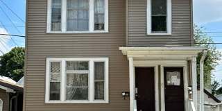 2 Bedroom Upper 2 Bedroom Upper Gallery 1