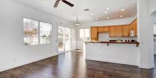 Wonderful 3bd/2ba Elk Grove Home with 2 Car Garage Gallery 11