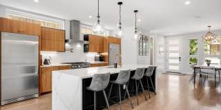 Luxury 4BD, 5BA Duplex in LoHi with Covered Rooftop Deck Luxury 4BD, 5BA Duplex in LoHi with Covered Rooftop Deck Gallery 3