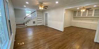 UT PRE-LEASE: Spacious, Updated  North Campus House, Walk to Campus! Gallery 1