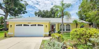 IMPRESSIVE 3 BEDROOM/2 BATH SARASOTA HOME! SUPER LOCATION! PET FRIENDLY! Gallery 1