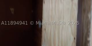 1517 Logan Gallery 27