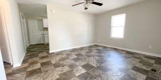 Single-Family Home Downtown--No Breed Restrictions! Gallery 4