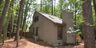 Charming 2 Bed / 2 Bath Home in Prime Chapel Hill Location Gallery 7