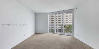 335 S Biscayne Blvd Gallery 7