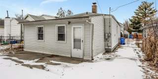 11076 ESSEX Avenue Gallery 20