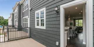 270 S Mill Street Gallery 18