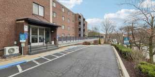 Hampshire House Gallery 28