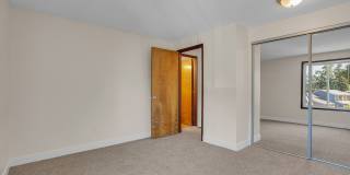 Lockhaven Hill Estates Gallery 319