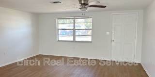 4813 Elmwood Street Gallery 3