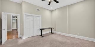 3319 S 18th Street Gallery 41