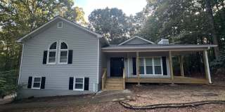 Completely Renovated 4 Bedroom Home Near Lake Allatoona Gallery 1