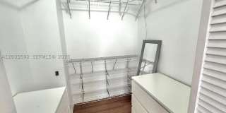 1415 SW 110th Way Gallery 27