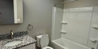3 Bedroom/2.5 Bathroom only 1/2 Mile from IU Stadium Gallery 6