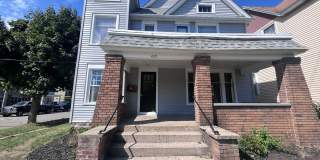 Charming Four Bedroom Home on SE Side! Gallery 1