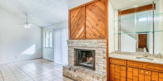 2012 Amy Sue Drive unit: B Gallery 12