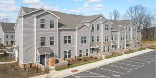 The Reserve at Burton Creek-Student Housing Gallery 6