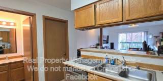 2824 Valencia St Gallery 9