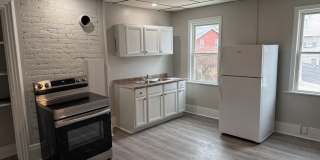 1932 Lowrie St #3 - PW Gallery 1