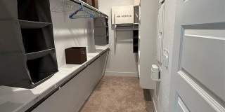 Room in 4 Bedroom Home at Craven Hill Ln Room in 4 Bedroom Home at Craven Hill Ln Gallery 11