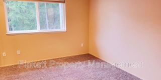 1300 NW Slate Ln Gallery 20