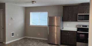 #411 PLYMOUTH APARTMENTS Gallery 6