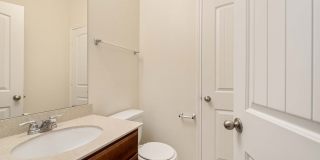 Pfabulous 3 Bedroom, 2.5 Bath, 2-Story Home In Pflugerville Gallery 9