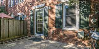 1128 N TAYLOR Street Gallery 34