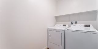 6217 Seastrand Street Gallery 39