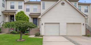 5 LARKSPUR Court Gallery 1