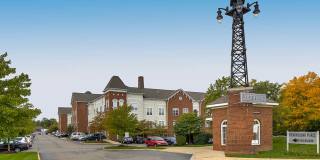 Peninsular Place Apartments - Student Housing Gallery 4