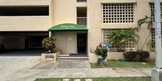 2 Bedroom / 2 Bath / 1 Parking at Kapiolani Royale Condominium Gallery 17