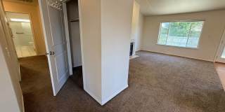 3 Bedroom, 2 Bath Home Available! Gallery 10