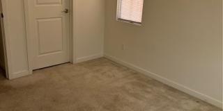 2565 E Embry Gallery 20