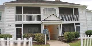 2664 S KNIGHTSBRIDGE Circle Gallery 1