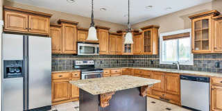 Jumbo-Sized 2-Story on Huge Corner Lot, Play Gym, 3-Car Garage, Bonus Room-Office, Pets OK! Gallery 7