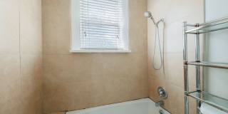 AVAILABLE AUGUST: Prime Location - 3 BR / 1 BA home located in Downtown and Walk to UT Gallery 17