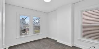 $1550 4 bedroom Gallery 12