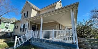 1502 Lexington Ave Gallery 1