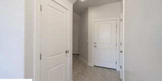 Pet friendly 3 Bedroom Townhome in Washington! Gallery 31