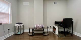 Stunning 3-Bedroom Townhome in Francisville! Available NOW! Gallery 10