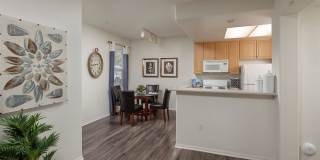 Laurel Canyon Apartment Homes Gallery 21