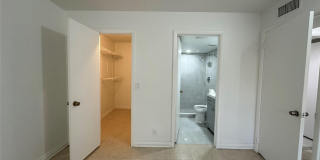 567 Trace Circle unit: 110 Gallery 14