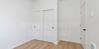 Fully Fenced  4 Bed 3 Baths Newer Construction Home Gallery 12