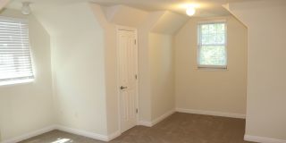 3 year new home with Granite, Stainless Applicances, Refrigerator, Microwave, Washer & Dryer, Hardwood and Carpeting Gallery 17