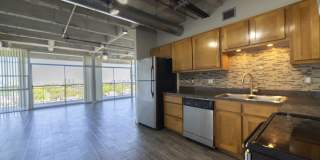230 West Alabama Apartments Gallery 21