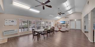 HERITAGE PLAZA Gallery 13