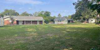 101 Boxwood Drive Gallery 23